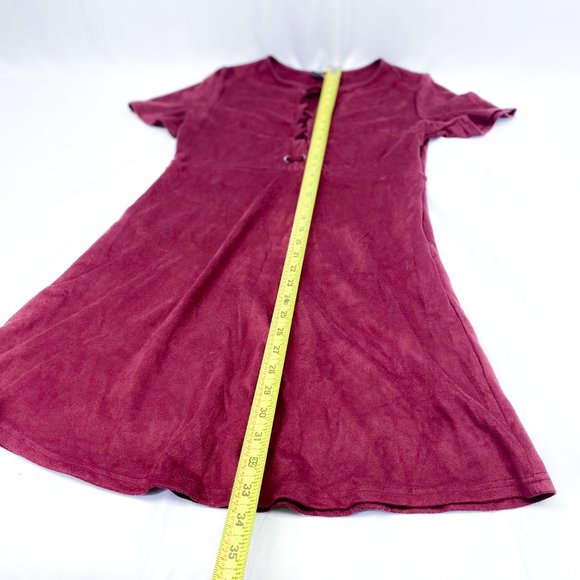Womens Burgundy Dress Anthropologie Style PAPER CRANE Brand Plunge Velvet Feel - Picture 9 of 12